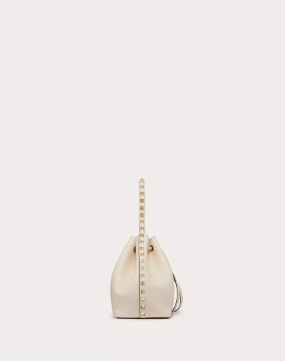 ROCKSTUD GRAINY CALFSKIN BUCKET BAG